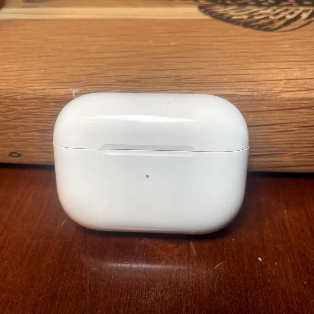 Apple Airpods Pro Charging Case 1st Generation Wireless A2190 EMC 3326